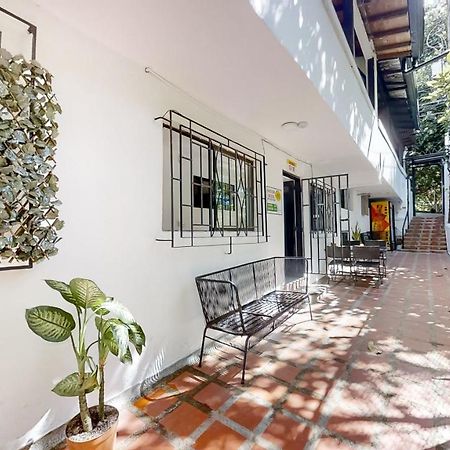 Providencia Hostel Habitaciones เมเดยิน ภายนอก รูปภาพ