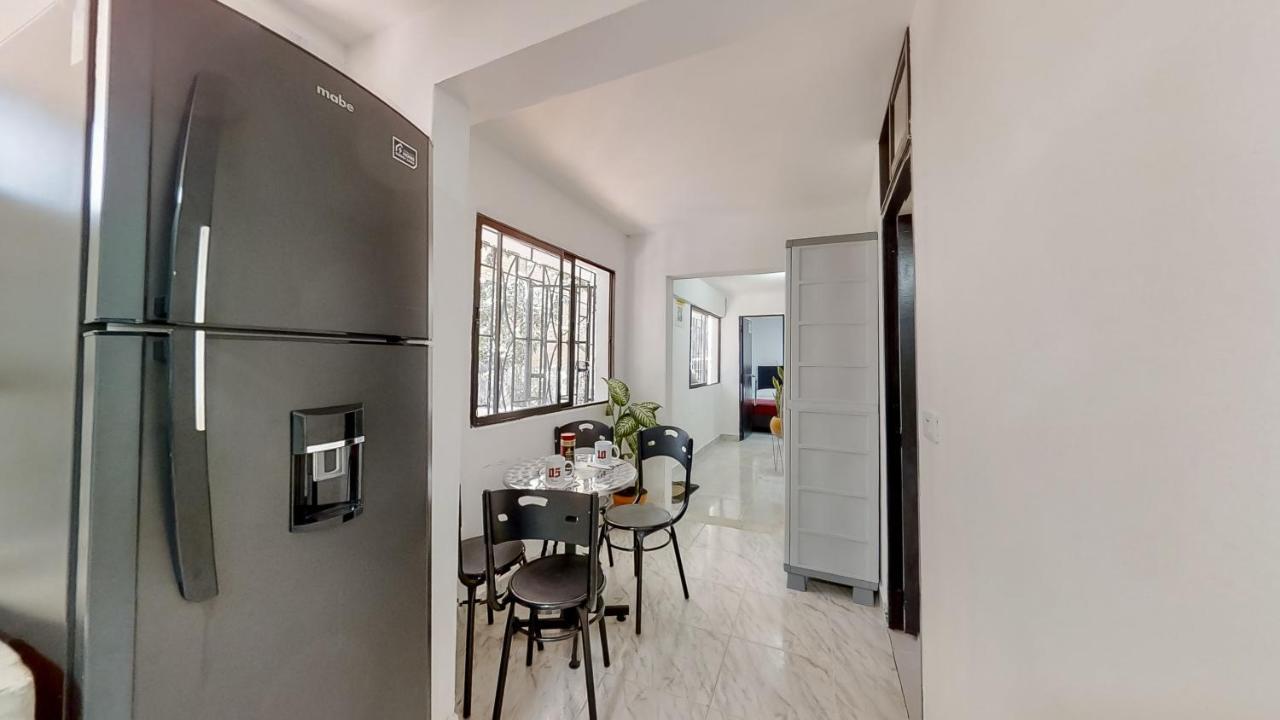Providencia Hostel Habitaciones เมเดยิน ภายนอก รูปภาพ